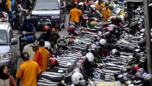 DPRD Medan Minta Dishub Lakukan Pemetaan Ulang Parkir Badan Jalan