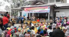 Polda Sumut Salurkan Bantuan Sembako Kepada 700 Warga Desa Payung