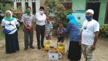 Wabup Sergai Dan Yayasan AR  Risalah AL Khairiyah Berbagi Kepada Anak Yatim dan Panti Jompo di Desa Seibuluh