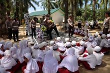 Kapolres Labuhanbatu Jalin Silaturahmi dengan Yayasan Karisma Madrasah Ibtidaiyah