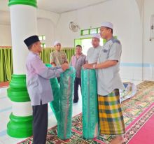 Pererat Silaturahim, MAN 1 Palas Plus Keterampilan dan Riset Safari Ramadhan ke Masjid Desa Hapung