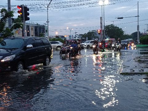 Hujan 1 Jam, Medan Masih Banjir