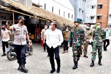 Gubernur Serahkan Kasus Penyerangan Satgas Covid-19 ke Kepolisian