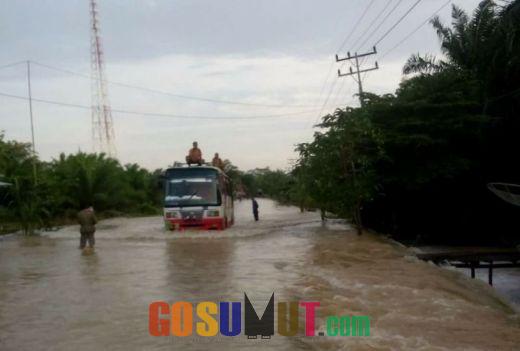 Sungai Bilah dan Barumun Meluap, Sejumlah Desa di Pangkatan Dilanda Banjir