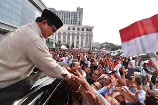 3.000-an Masa Teriakkan Menang Saat Prabowo Sebut ini Aroma...