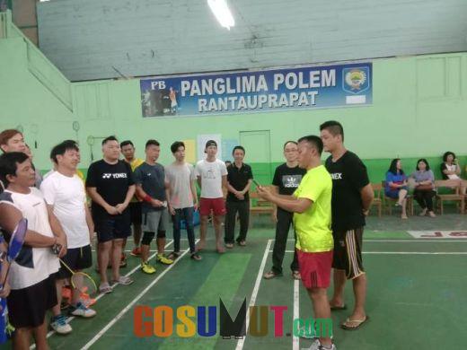 Letkol Inf Santoso Buka Turnamen Badminton Piala Dandim 0209/LB