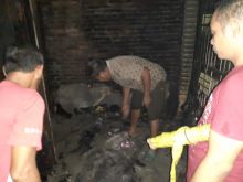 Satu Unit Ruko Terbakar Di Tanjung Morawa, 1 Bocah Terluka