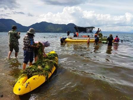 Hari Bumi, Ini yang Dilakukan Kayaker Eksplorasi Toba di Lembah Bakara