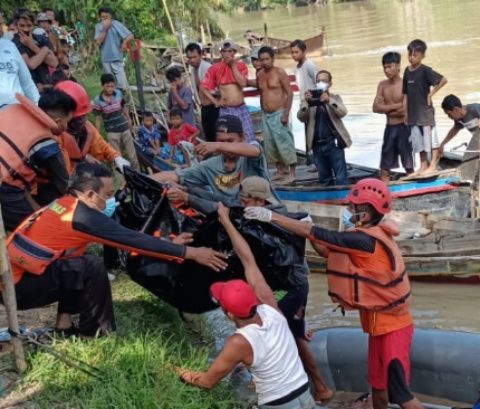 Tim SAR Gabungan Akhirnya Temukan Jasad Bocah 11 Tahun Hanyut Tenggelam di Sungai Padang