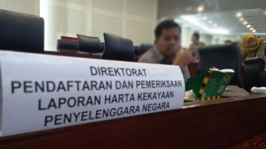 Wali Kota Medan dan Binjai Diperiksa KPK di Kantor Gubsu