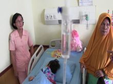 Tingkat Kesadaran Meningkat, Tim Medis Tunda Operasi Aminah