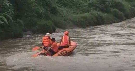 Hingga Kini, Siswa SMP yang Hanyut di Sungai Bingai Masih Belum Ditemukan