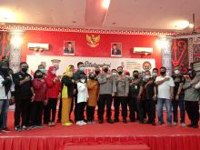 Kapolres Labuhanbatu bersama PJU Silaturahmi dengan Insan Pers