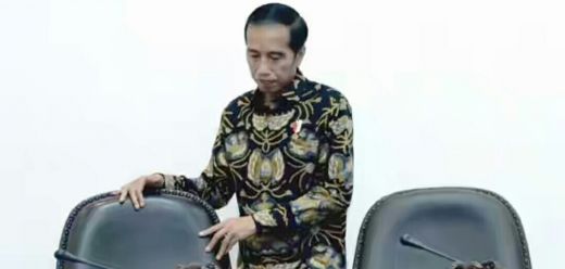 Pengurus MUI Protes Jokowi Jadi Imam Salat, “Bacaannya Kacau”