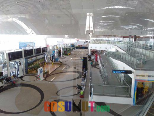 Bandara Kualanamu Tutup Layanan Penumpang Pesawat Puluhan Ribu Pekerja Dirumahkan