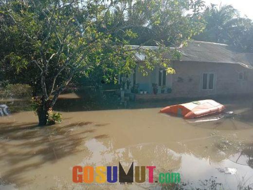 Warga Minta Pemkab Asahan Tangani Banjir di Sei Dadap