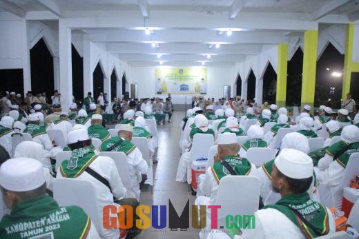 282 Calon Jamaah Haji Kloter 3 Kabupaten Asahan Telah Diberangkatkan ke Asrama Haji Medan