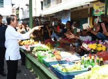 Presiden Jokowi Tinjau Pasar di Binjai: Harga Bahan Pokok Baik