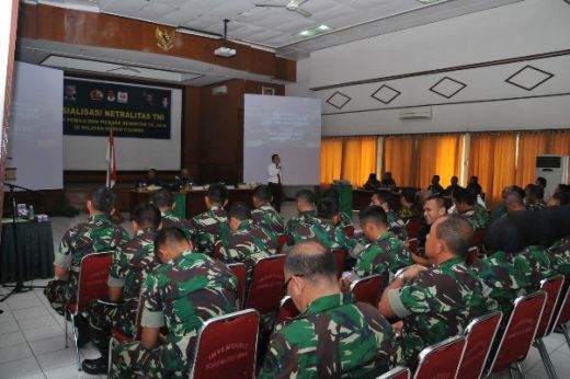 Prajurit Korem 032/WBR Hadiri Sosialisasi Netralitas TNI