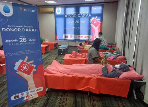 XL Axiata Bersama Forwakes dan Komunitas Jurnalis Gelar Donor Darah di Medan Sambut Hari Kanker Sedunia