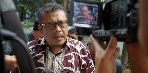Eggy Sudjana akan Laporkan Seknas Jokowi Dan Ulin Yusron