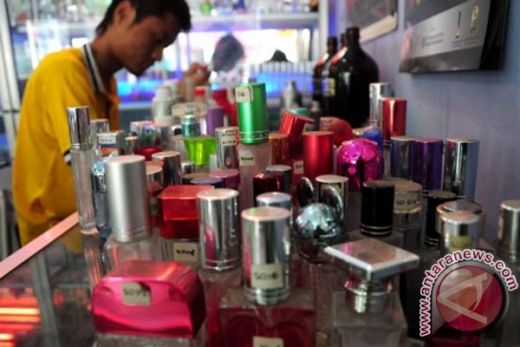 Parfum Botol Non Alkohol Lebih Diminati Masyarakat di Medan