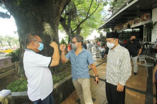Bertemu Akhyar - Salman, Rocky Gerung Ingatkan Politik Jakarta Tak Boleh Halangi Inisiatif Medan