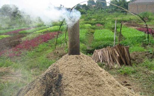 Limbah Sekam Kilang Padi Resahkan Warga Dusun 15