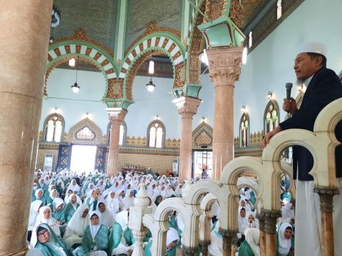 PD Muslimat Al Washliyah Kota Medan Gelar Shalat Tasbih Zikir Doa dan Tausiyah