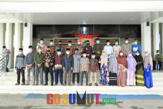 Wabup Labura Lepas Kafilah Menuju STQ Ke XVII Provinsi Sumatera Utara