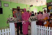 Kapolres Bersama Ketua Cabang Bhayangkari Sidempuan Resmikan Renovasi TK Kemala Bhayangkari 13