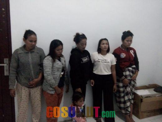 Lima  Wanita Diduga PSK Terjaring Razia Satpol , Satu PSK Hamil