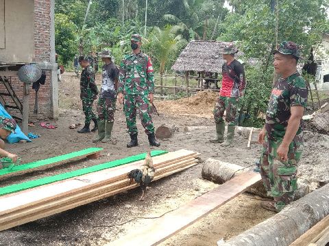 Komandan Kodim 0103 Aceh Utara Tinjau Pembangunan RTLH
