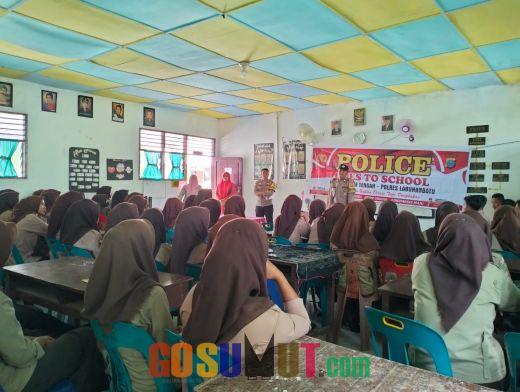 Polsek Panai Tengah Laksanakan Police Goes to School di SMA Swasta Karya Tani