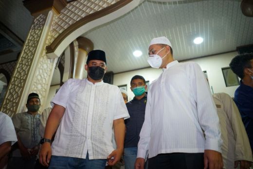 Ustaz Abdul Latief Khan Puji Keluarga Bobby Nasution Dekat dengan Masjid