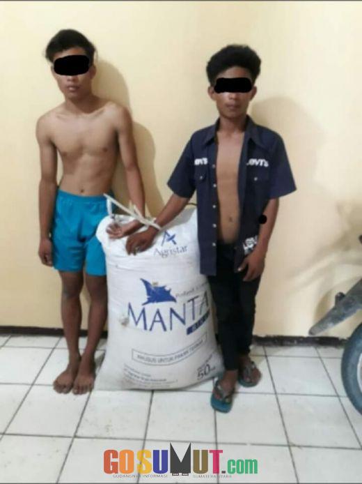 Dua Pemuda Ditangkap Warga dan Diserahkan Kekantor Polisi