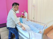 Pimpinan DPRD, Jamil Zeb Tumori Jenguk Korban Kekerasan Organ Vital