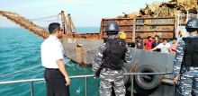 Kapal Patroli Bakamla Amankan Kapal Muat Cagar Budaya Ilegal