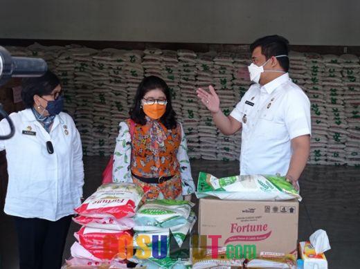 Wilmar Group Serahkan Bantuan 20 Ribu Kilo Beras Ke Pemko Medan
