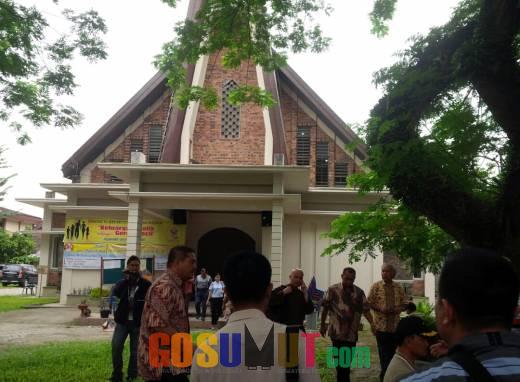 Pastor Menjadi Target Utama dalam Bom Bunuh Diri di Medan