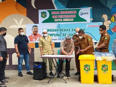 Walikota Medan Tetapkan Kampung Sejahtera Percontohan Bebas Sampah