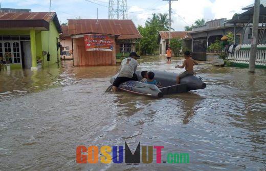 4.922 Rumah dan 2.510,8 Hektar Lahan Pertanian di Sergai Terendam Banjir