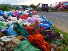 Sampah di Kawasan Wisata Ujong Blang Mulai Menggunung