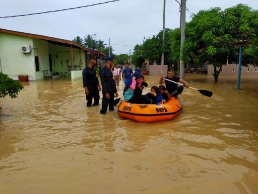 Tebing Tinggi Banjir, Arus Lalulintas ke Medan Dialihkan