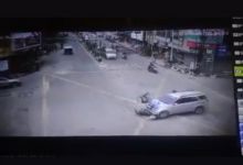 Terekam CCTV, Pengemudi Motor Kecelakaan di Tebingtinggi karena Terobos Traffic Light