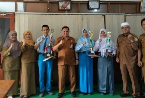 Siswa SMA-I Panyabungan Madina Raih Sejumlah Juara di Perlombaan HUT RI- 77, Kasek: Terus Berkarya
