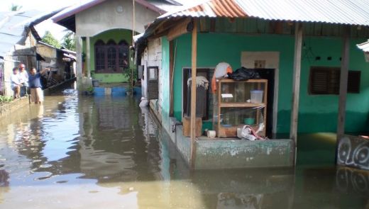 Separuh Desa di Batang Angkola Terendam Banjir