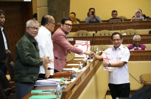 RUU Sumut dan 7 Provinsi Lain Disetujui Lanjut ke Rapat Paripurna