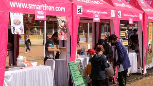 Smartfren WOW 100% Lokal Sukses Hadirkan Festival UMKM di Garut