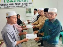 Baznas Kabupaten Palas Salurkan Bantuan Pendidikan